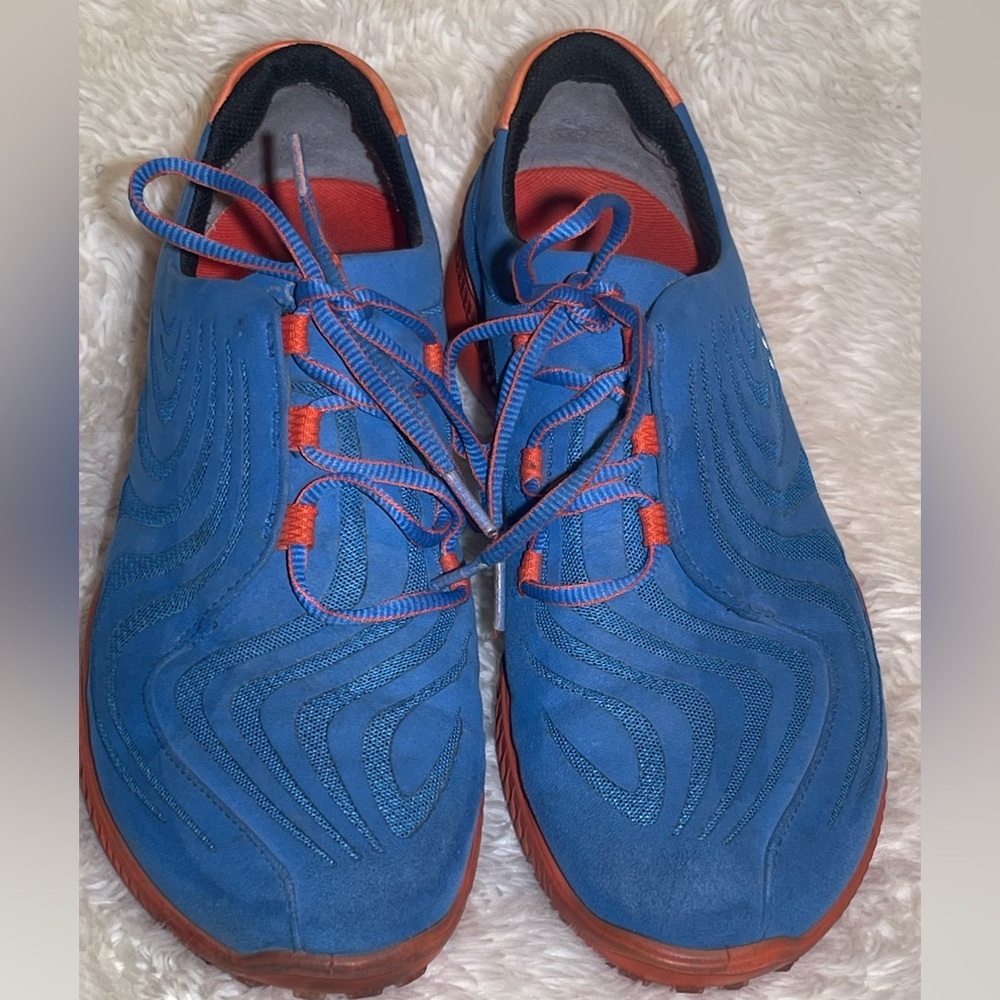 Ecco Blue and orange Men's Athletic Sneakers size 8